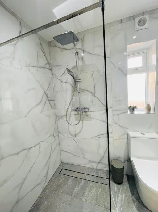 Homestay In A Beautiful House With Free On St Parking Brighton